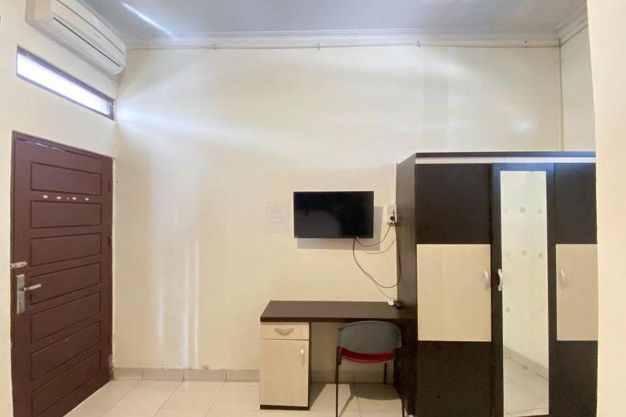 Hotel Reddoorz Syariah @ Jalan Jendral Sudirman