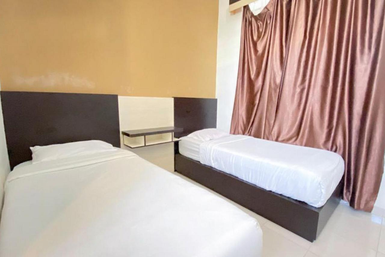 Reddoorz Syariah @ Jalan Jendral Sudirman Hotel 2*